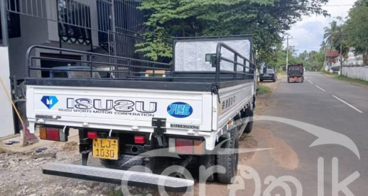 ISUZU ELF 2004
