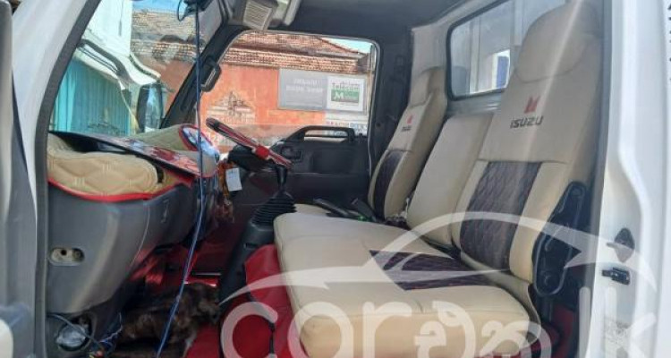 ISUZU ELF 2004