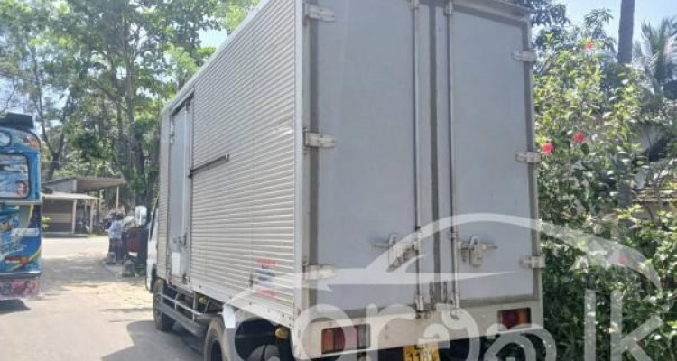 ISUZU ELF 2003
