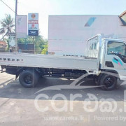 ISUZU ELF 2001