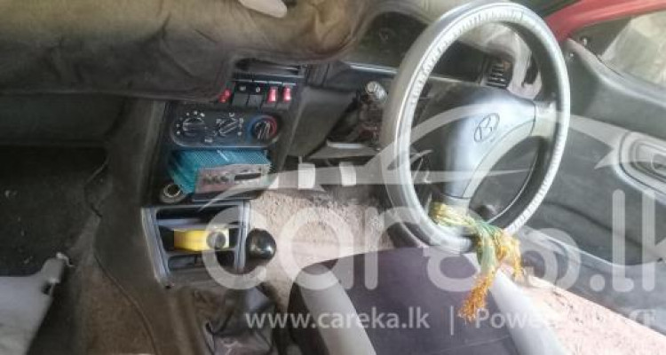 HYUNDAI EXCEL 1994