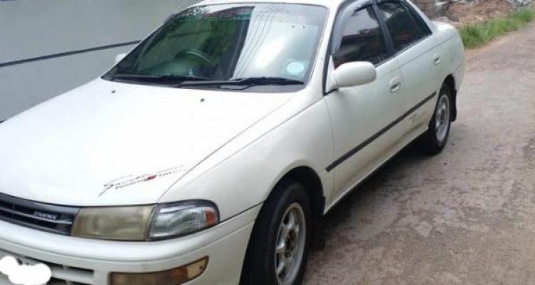 TOYOTA CARINA 1992