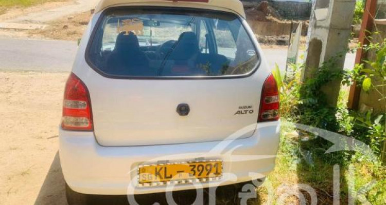 SUZUKI ALTO 2011