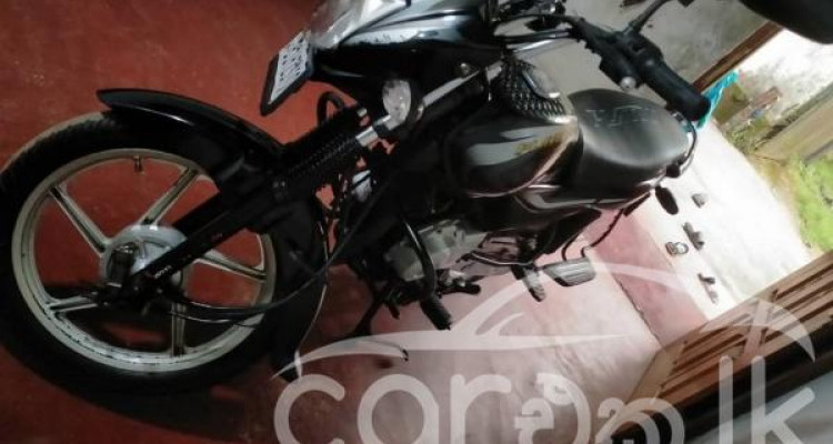 BAJAJ PLATINA 2010