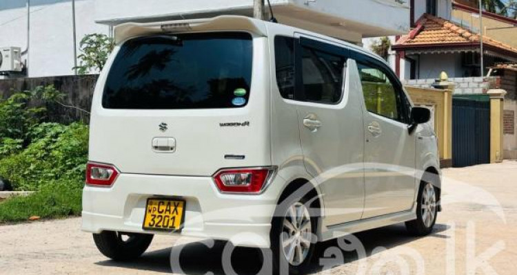 SUZUKI WAGON R FZ 2018