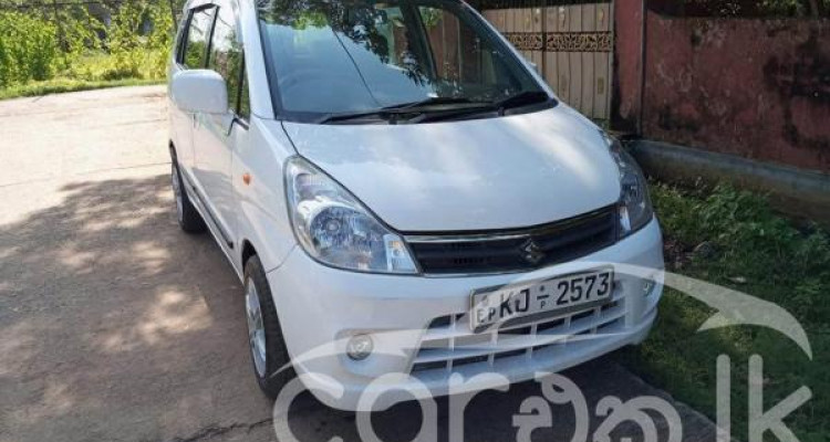 SUZUKI ESTILO 2010