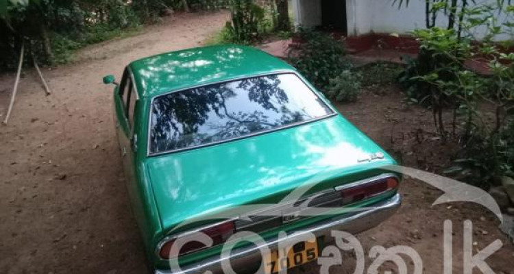 NISSAN SUNNY B211 1979