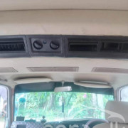 NISSAN CARAVAN 1993