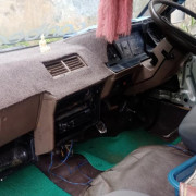 TOYOTA HIACE 1983