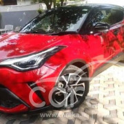 TOYOTA C-HR 2019