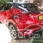 TOYOTA C-HR 2019