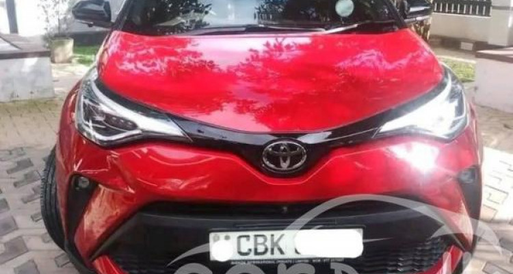 TOYOTA C-HR 2019