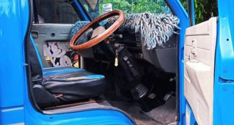 ISUZU ELF 1980