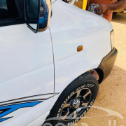 TOYOTA NOAH 2001