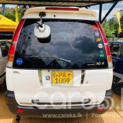 TOYOTA NOAH 2001