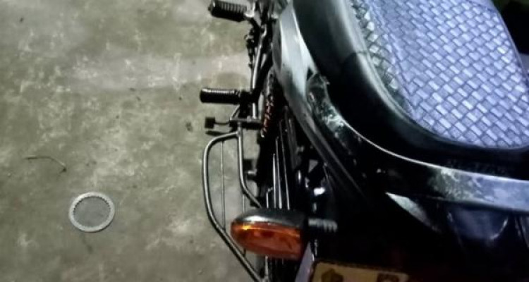 BAJAJ PLATINA 2014