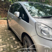HONDA FIT 2010