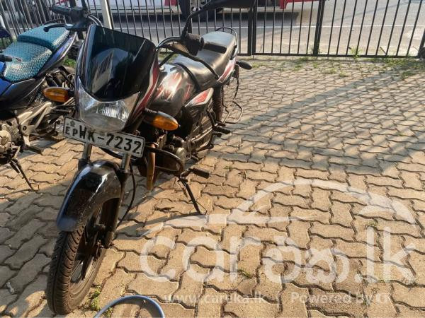 BAJAJ PLATINA 2010