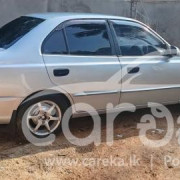 HYUNDAI ACCENT 2001