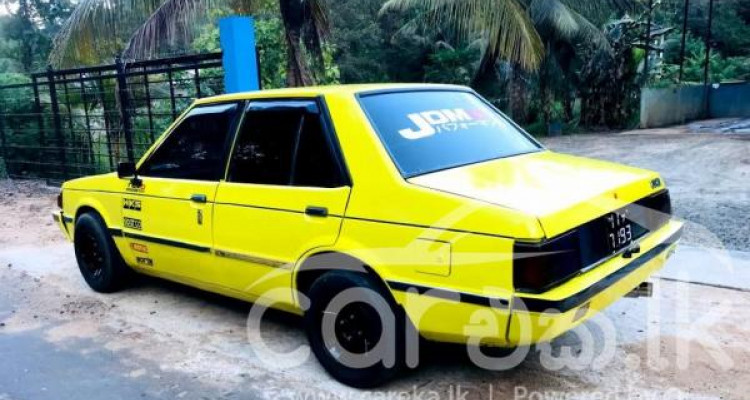 MITSUBISHI LANCER BOX 1982