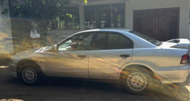 MITSUBISHI GALANT 1997