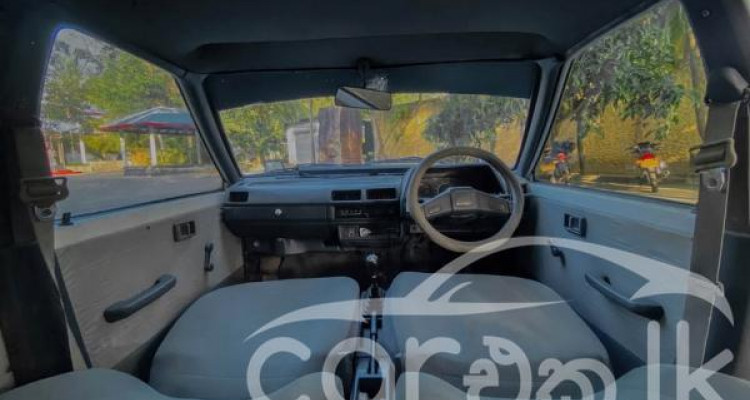 NISSAN SUNNY B11 1982