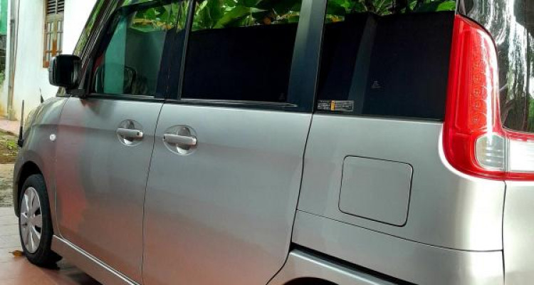 SUZUKI SPACIA 2017