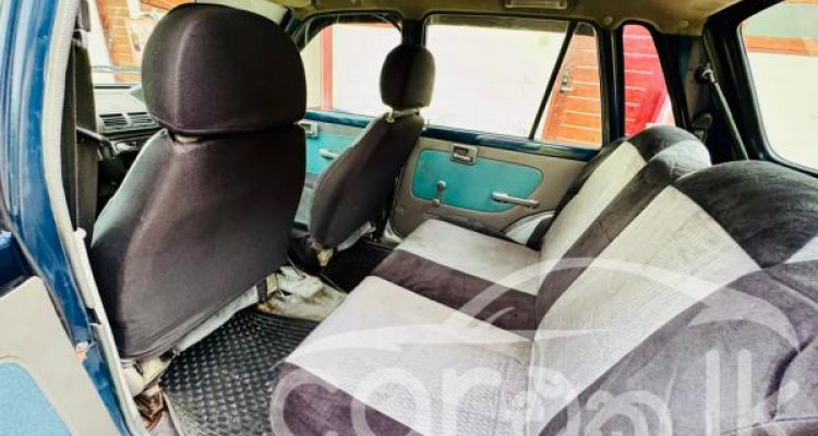 SUZUKI MARUTI 800 2012