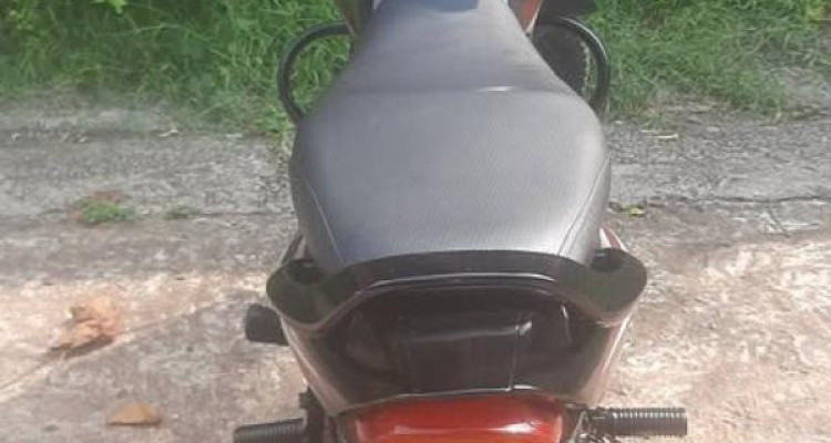 BAJAJ PLATINA 100 2013