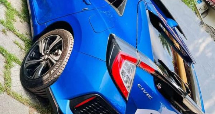 HONDA CIVIC 2017