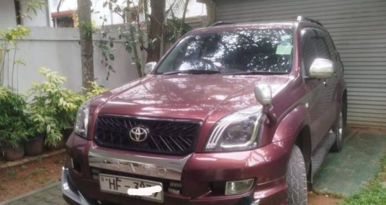TOYOTA PRADO 2003
