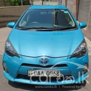 TOYOTA AQUA 2012