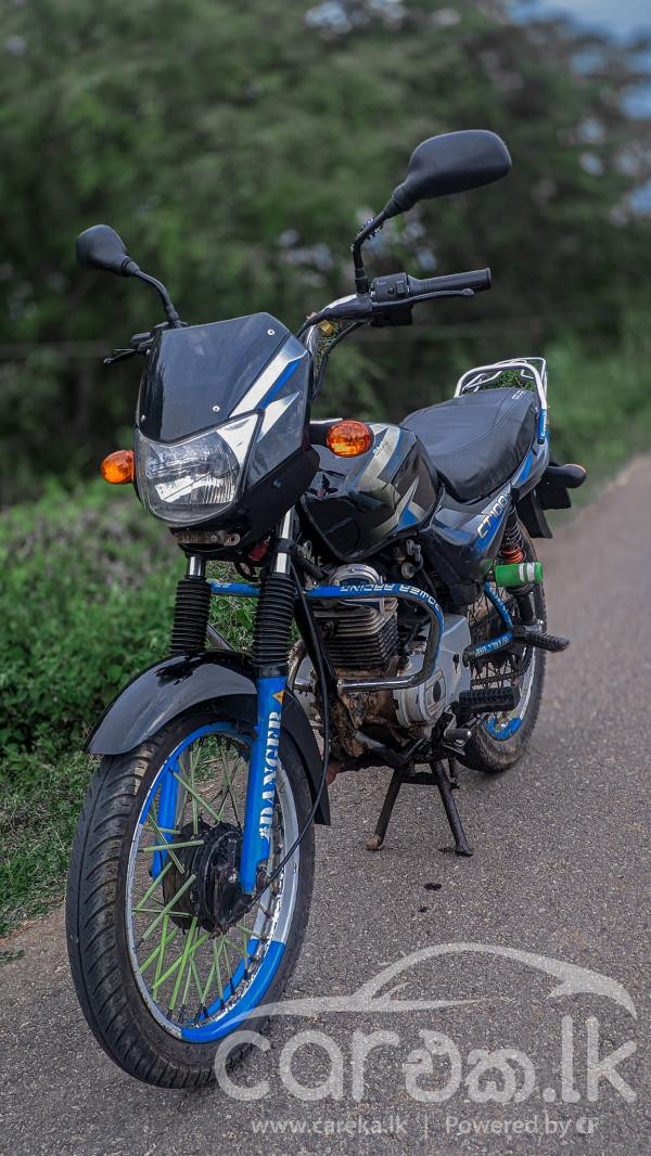 BAJAJ CT100 2008