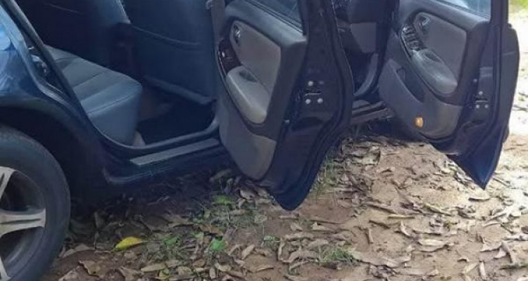 NISSAN CEFIRO 2001