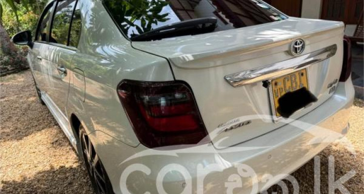TOYOTA AXIO 2018