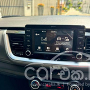 KIA STONIC 2019