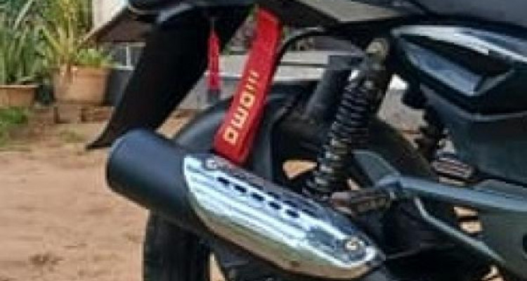 BAJAJ PULSAR 150 2017