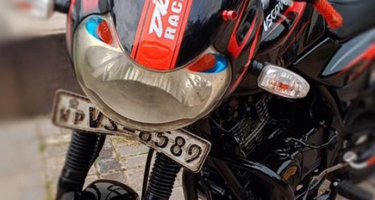 BAJAJ DISCOVER 135 2010