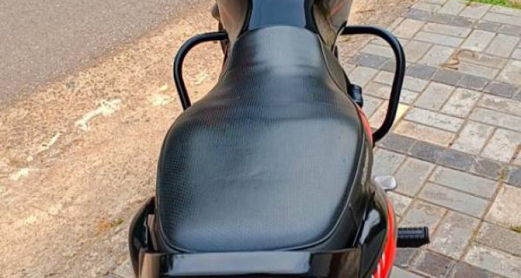 BAJAJ DISCOVER 135 2010