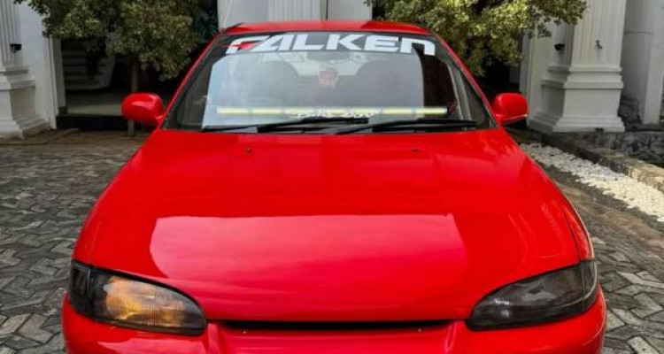 MITSUBISHI MIRAGE 1992