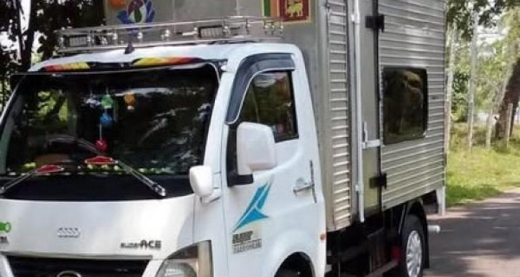 TATA SUPER ACE 2016