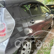 TOYOTA AQUA 2013