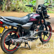 BAJAJ PLATINA 2013