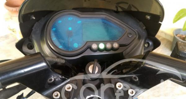 BAJAJ PULSAR 150 2014