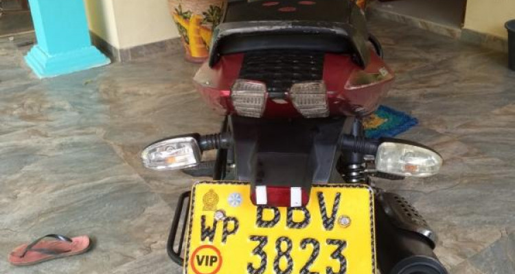 BAJAJ PULSAR 150 2014