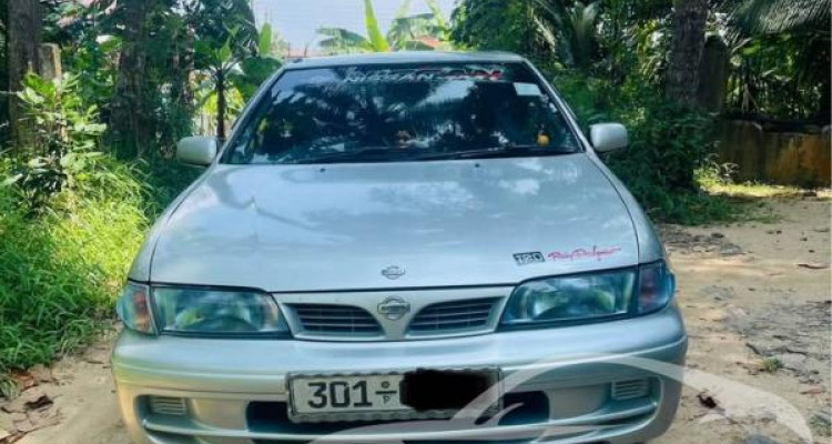 NISSAN PULSAR 1995