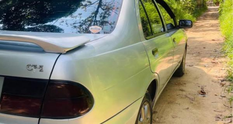 NISSAN PULSAR 1995