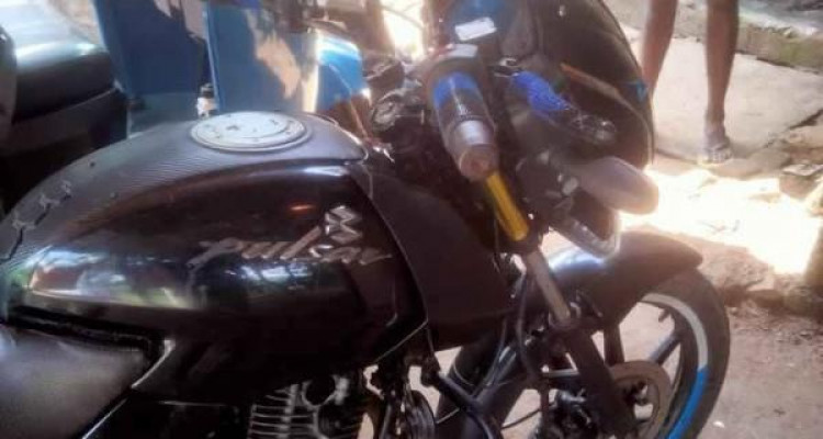 BAJAJ PULSAR 150 2014