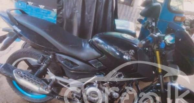 BAJAJ PULSAR 150 2014