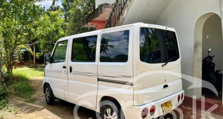 MITSUBISHI MINICAB 2007